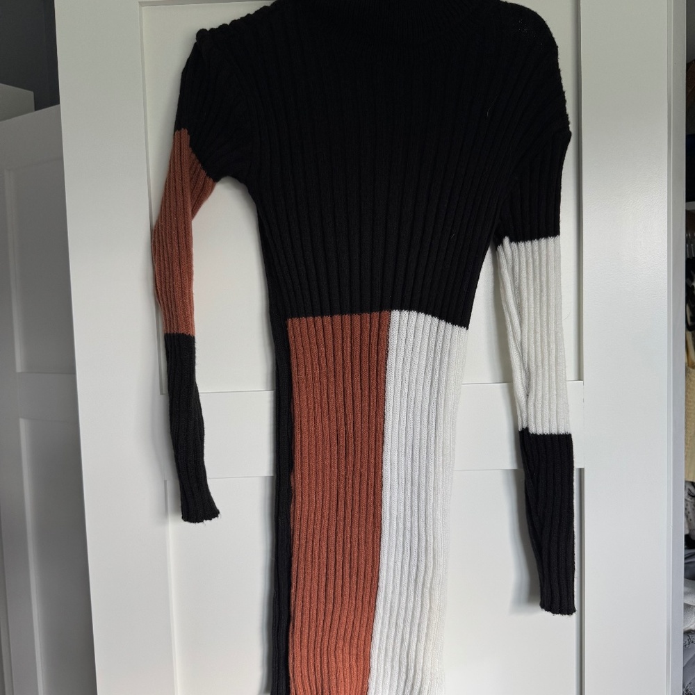 Cupshe Cowl neck Dress